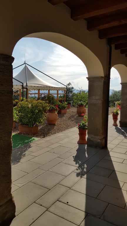 Agriturismo La Casuccia Castelfranco di Sopra ภายนอก รูปภาพ