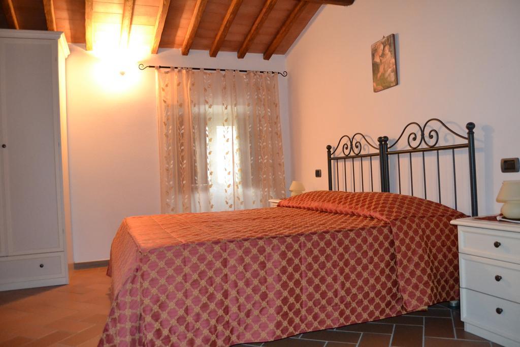 Agriturismo La Casuccia Castelfranco di Sopra ภายนอก รูปภาพ