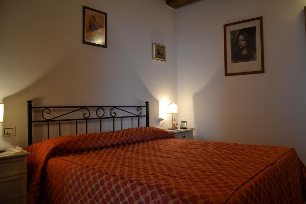 Agriturismo La Casuccia Castelfranco di Sopra ภายนอก รูปภาพ