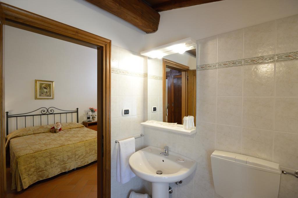 Agriturismo La Casuccia Castelfranco di Sopra ภายนอก รูปภาพ