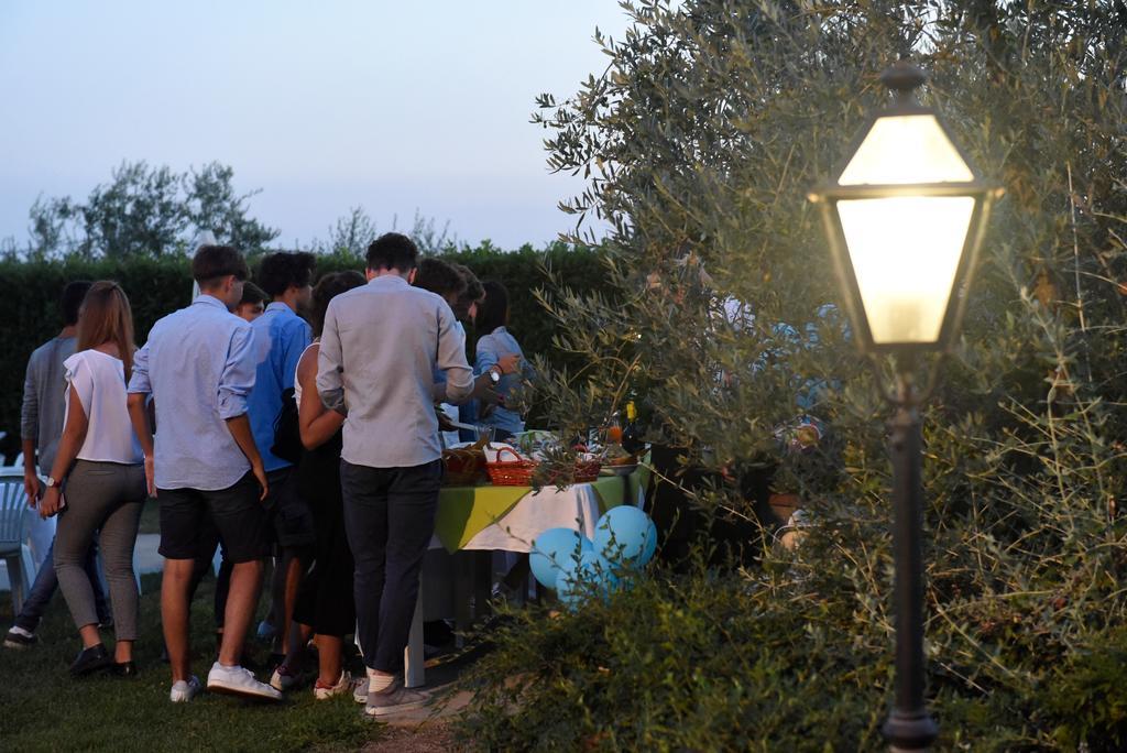 Agriturismo La Casuccia Castelfranco di Sopra ภายนอก รูปภาพ