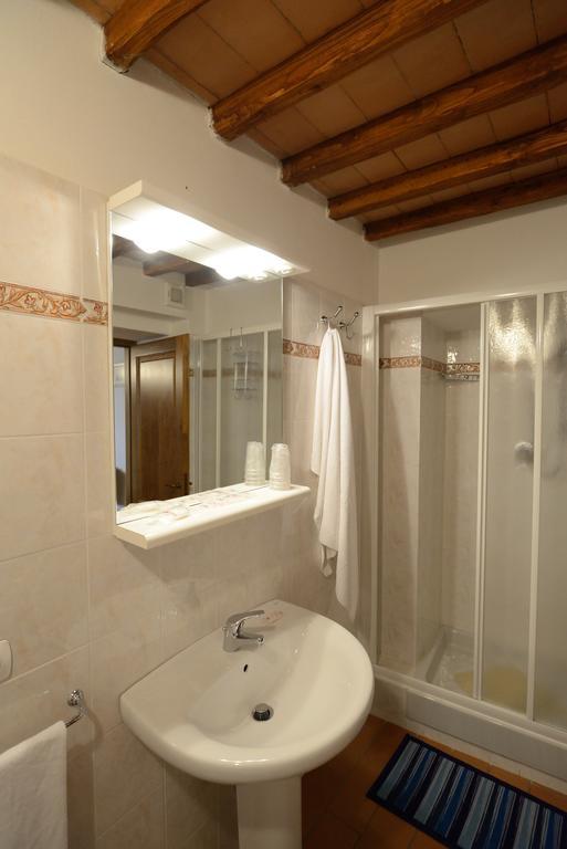 Agriturismo La Casuccia Castelfranco di Sopra ภายนอก รูปภาพ