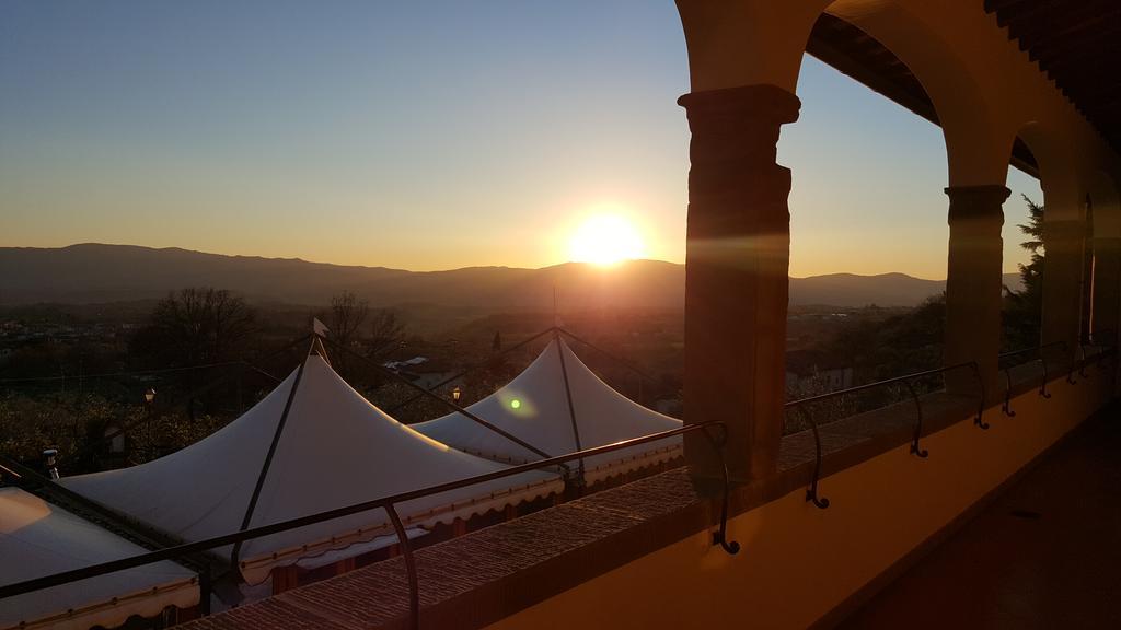 Agriturismo La Casuccia Castelfranco di Sopra ภายนอก รูปภาพ